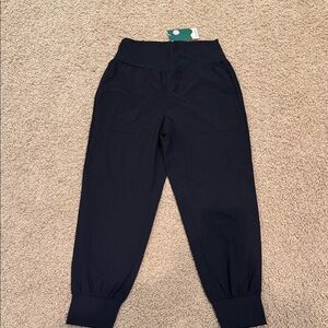 HALARA Black High-Waist lightweight Jogger Pants